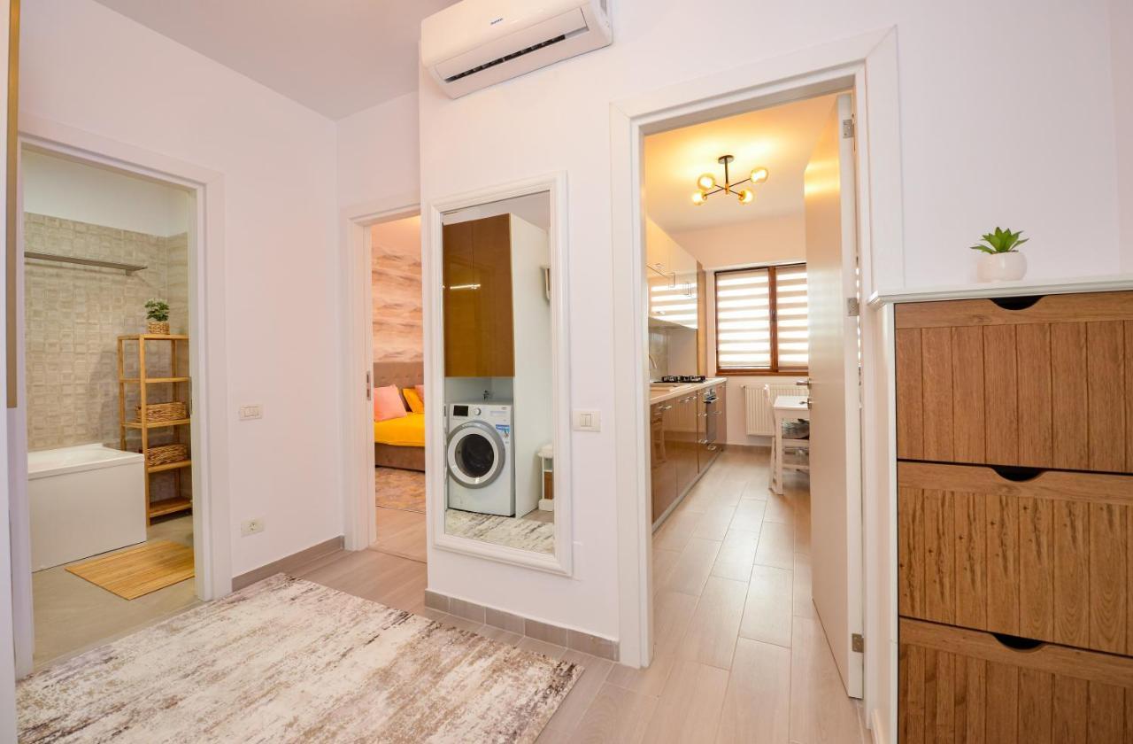 Appartamento Sofia Cozy - Underground Private Parking Bucarest